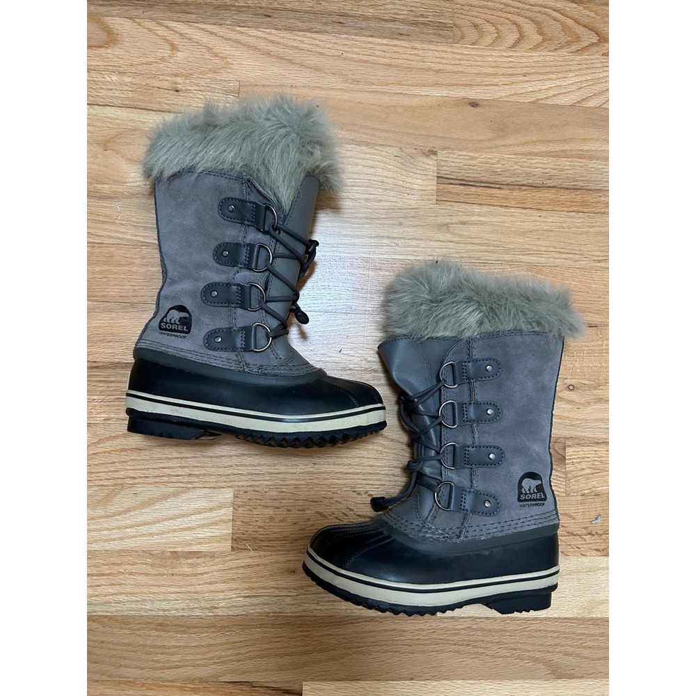 Sorel Joan of Arctic Kids Size 1 Gray Waterproof Gorpcore Snow Boots